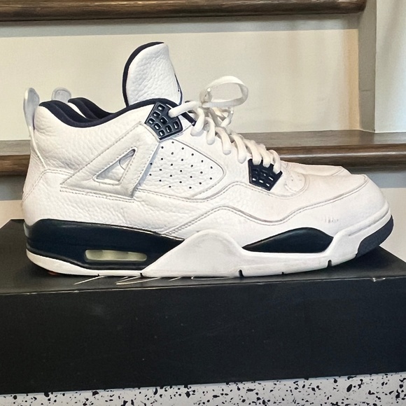 Jordan Other - Men’s Air Jordan 4 Retro Columbia (2015)